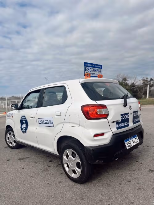 Clase teórica en la academia